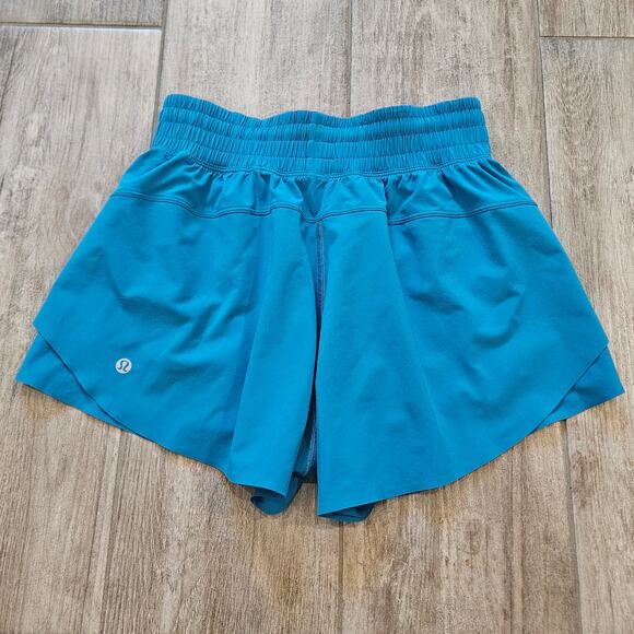 Lululemon Shake It Out Shorts Womens XS Lightweight Run Training Athleisure - Picture 5 of 8